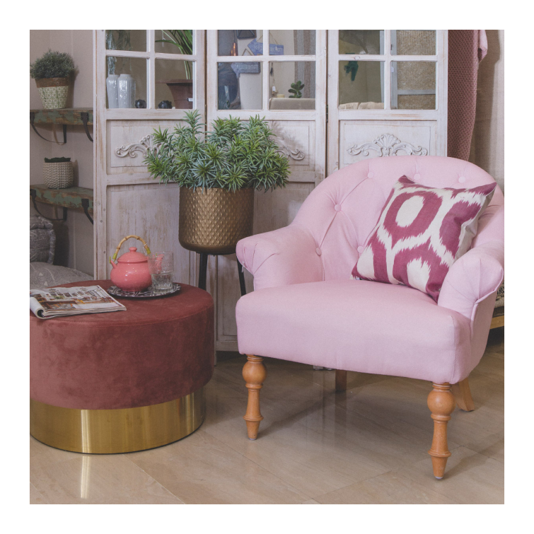 sillón capitoné rosa