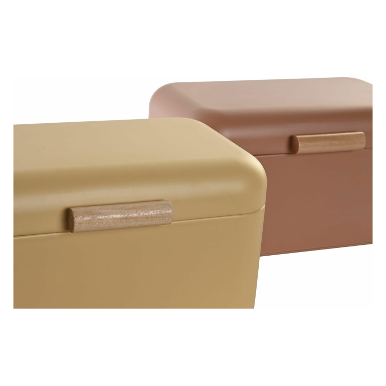 Panera metal color 3
