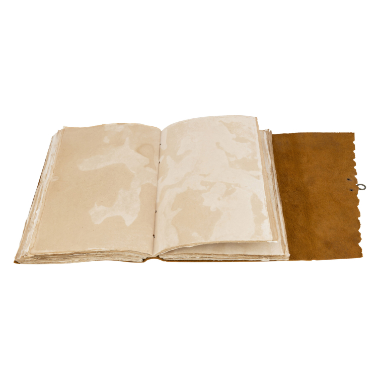 Libro antiguo cuero (4)