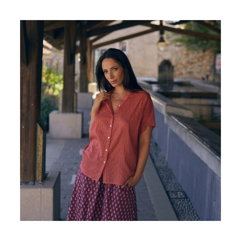 camisa manga corta frambuesa