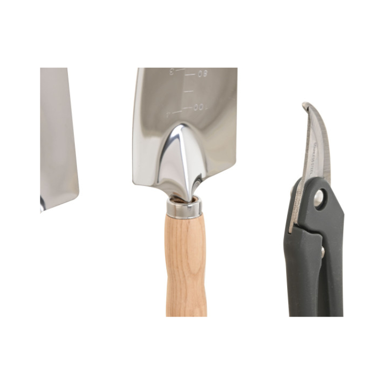 Kit Jardineria con taburete (5)